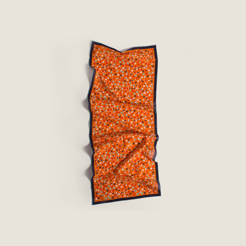 Pañuelo de popelín estampado