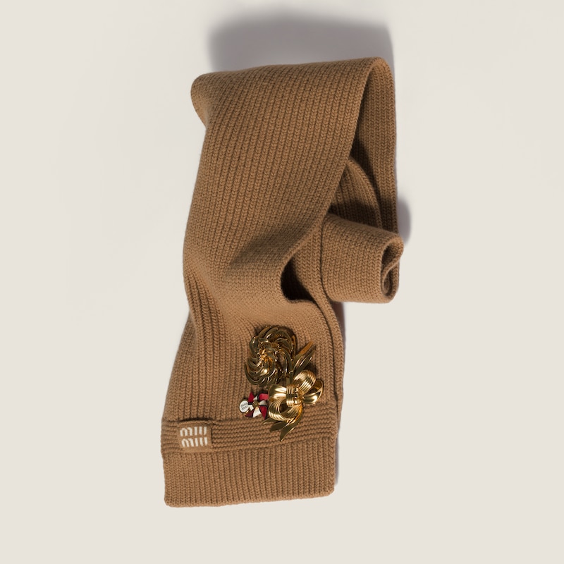 Cashmere scarf