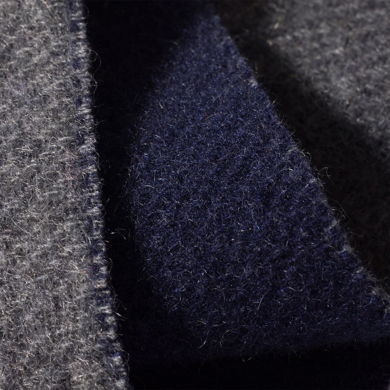 Cashmere scarf