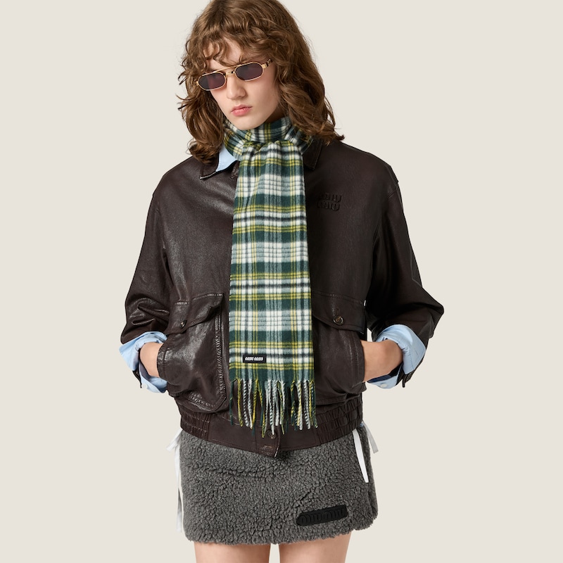 Wool and cashmere scarf