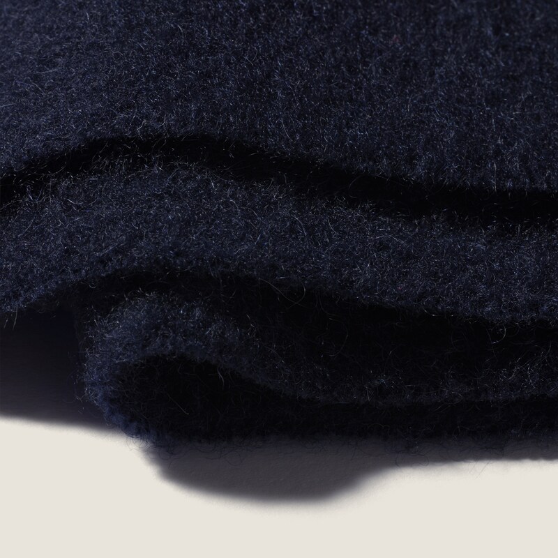 Cashmere scarf