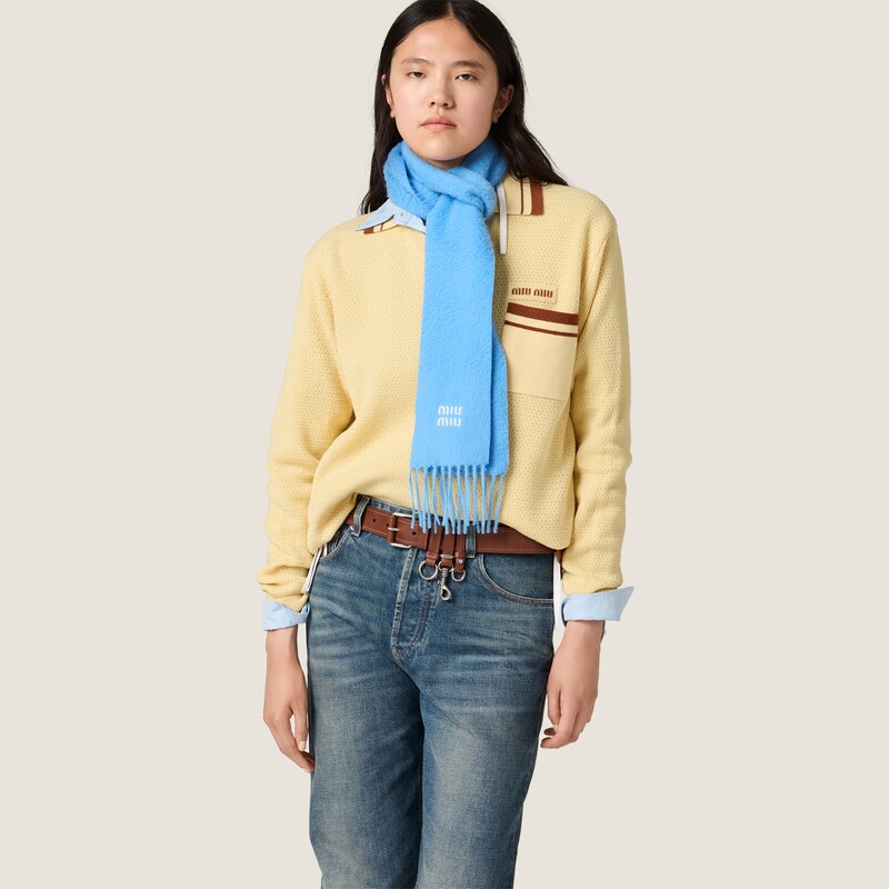 Cashmere scarf