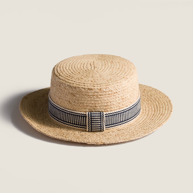 Raffia hat