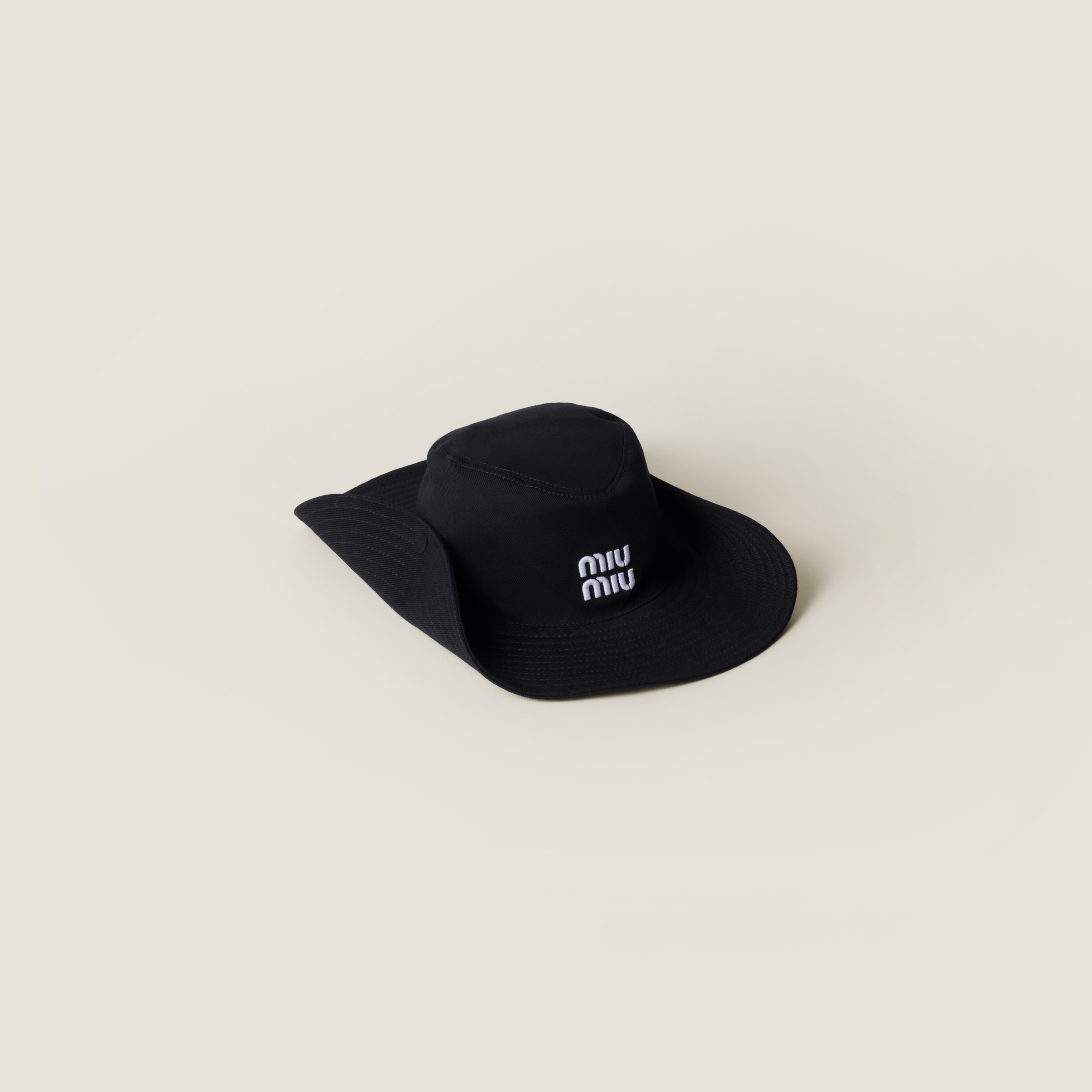 Miu Miu Drill Hat In Black/white