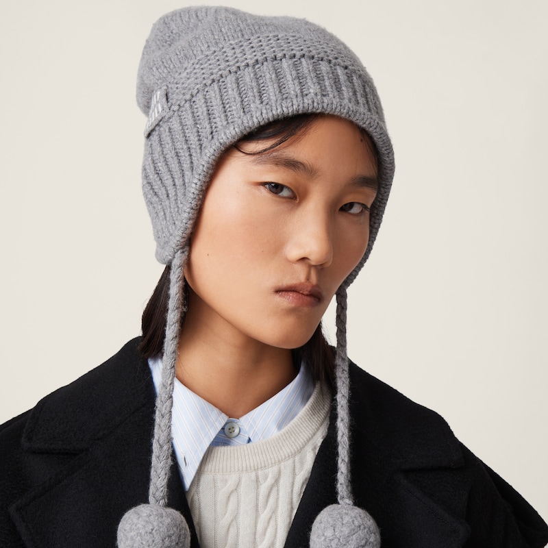 Wool and cashmere hat