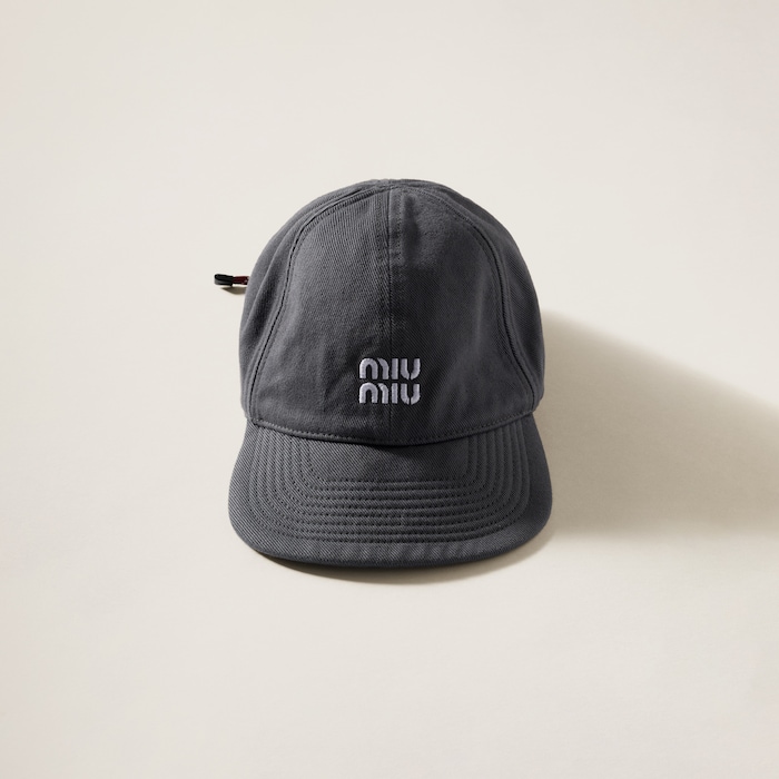MIUMIU 帽子