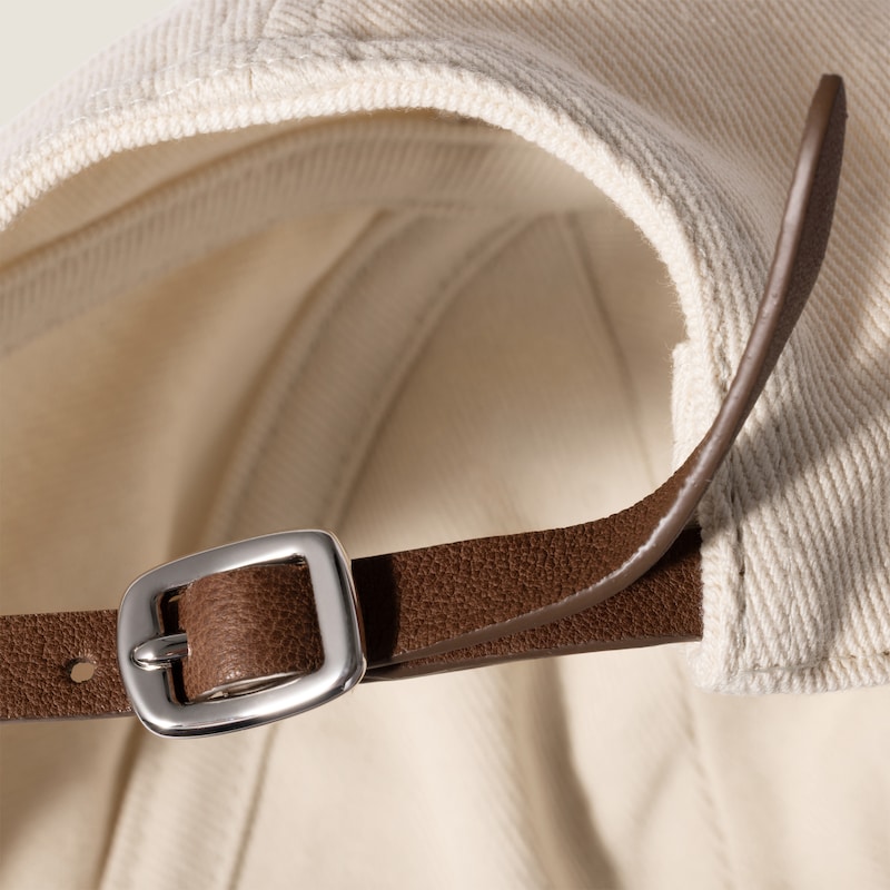 Drill and nappa leather baseball cap