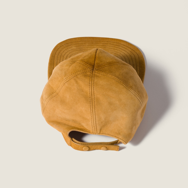 Suede baseball cap