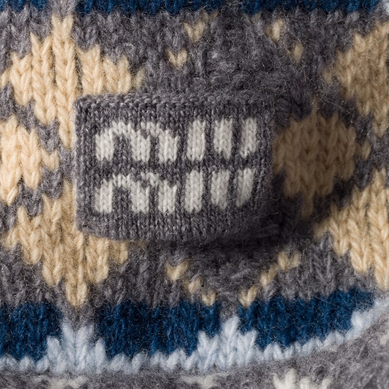 Gorro con visera de lana y cachemir
