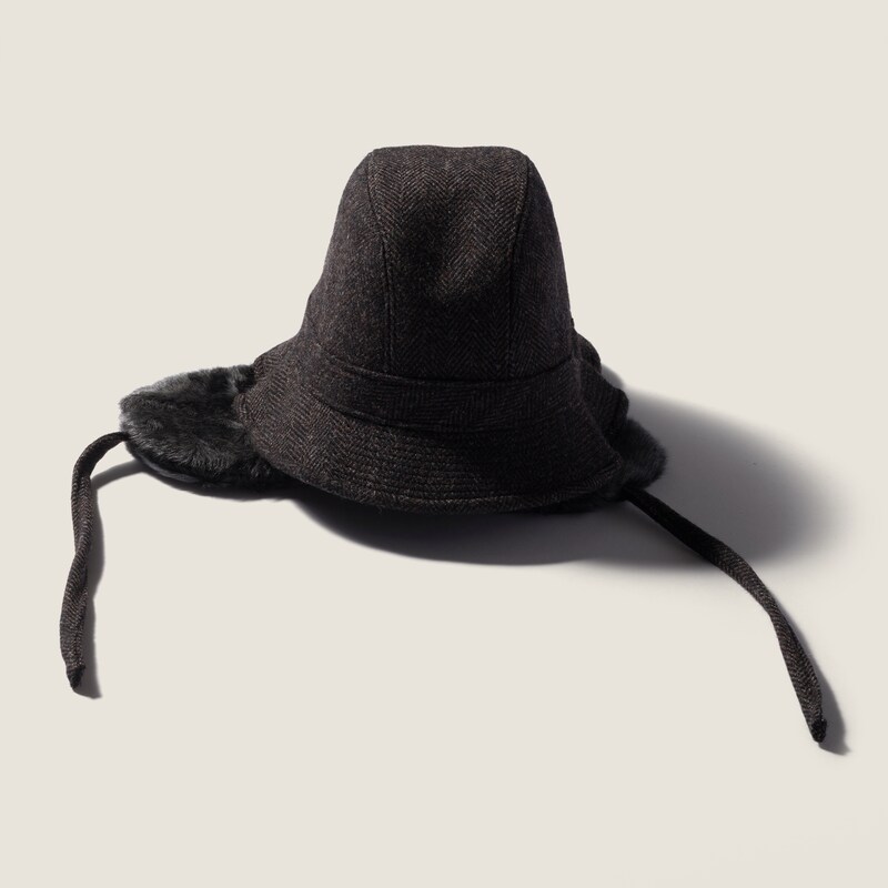 Chapeau en laine et Chekiang