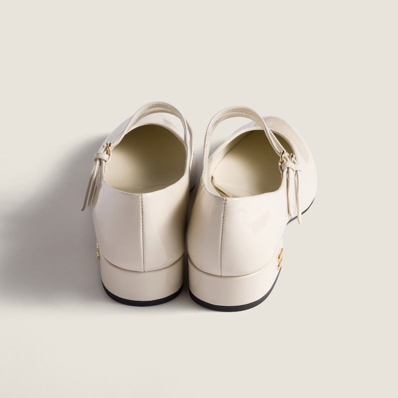 Patent leather slingback pumps with buckles