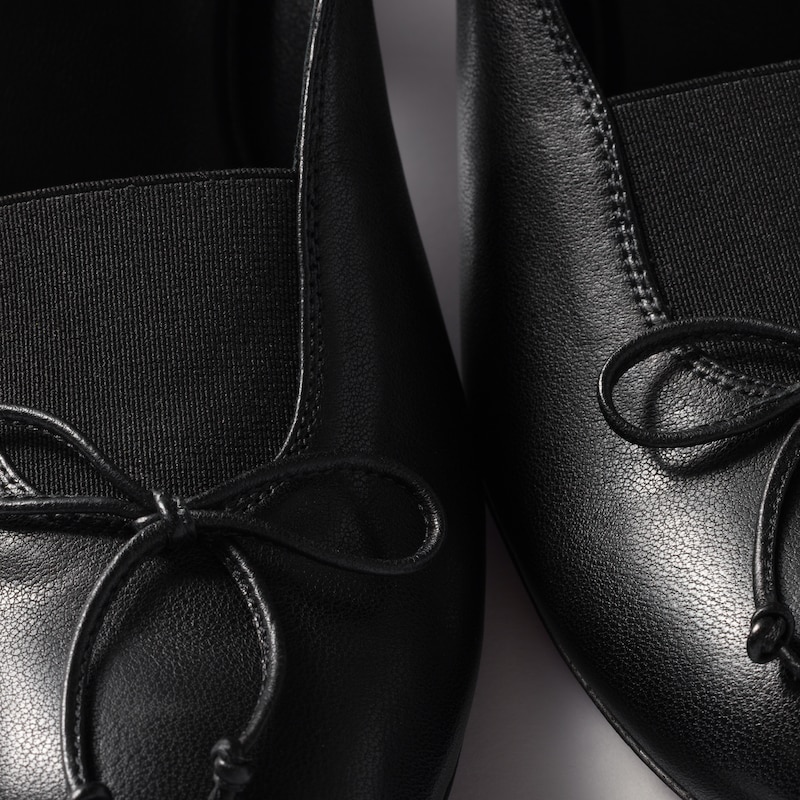 엘랑 나파 가죽 펌프스