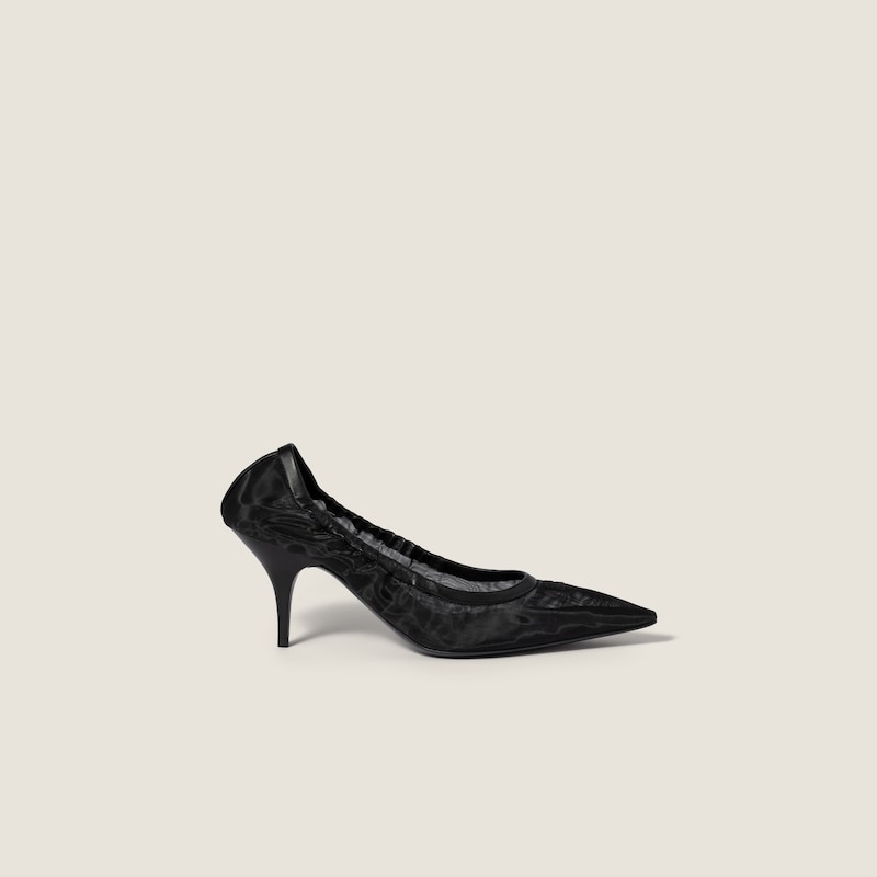 Ruches mesh fabric pumps