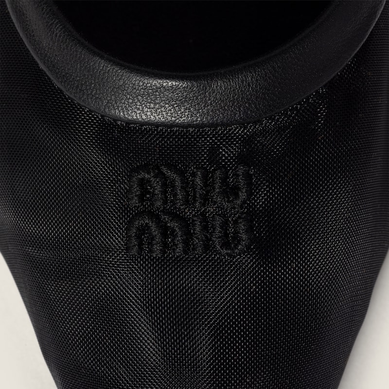 Ruches mesh fabric pumps