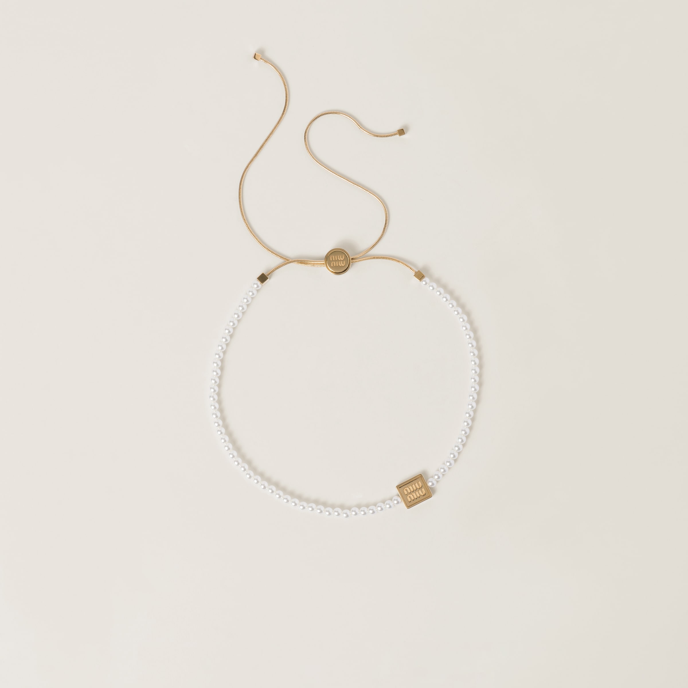 Miumiu Metal Choker With Artificial Pearls In Gold/cream