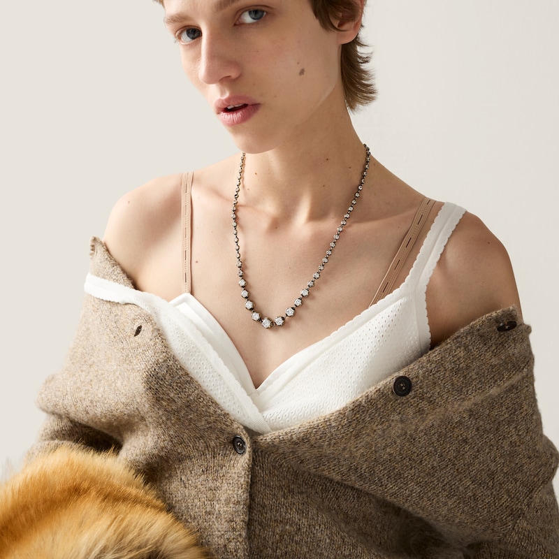 Metal necklace with crystals