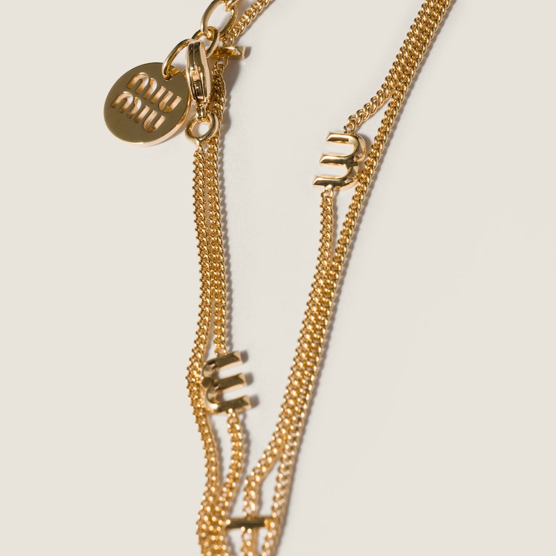 Metal necklace