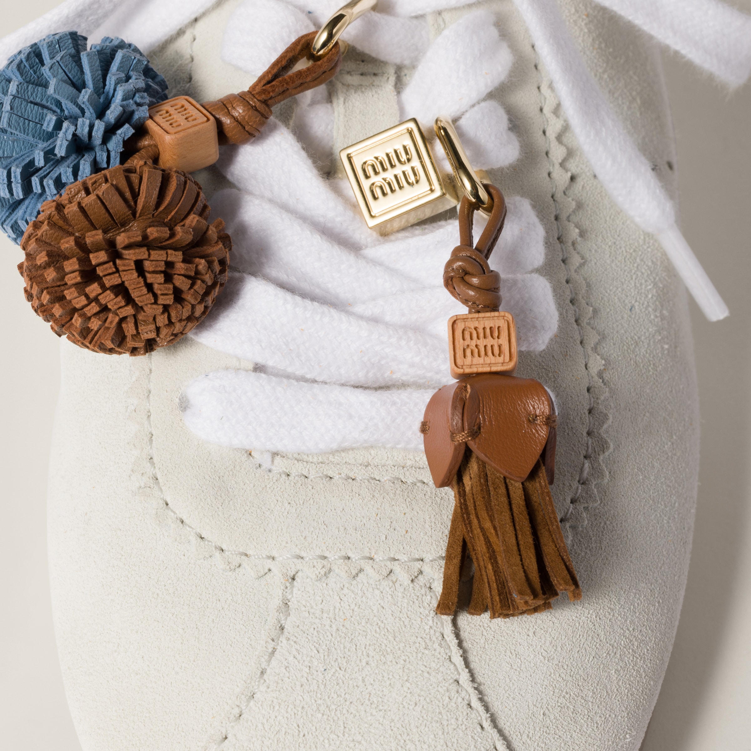 Miu Miu Leather Micro Trick In Cognac