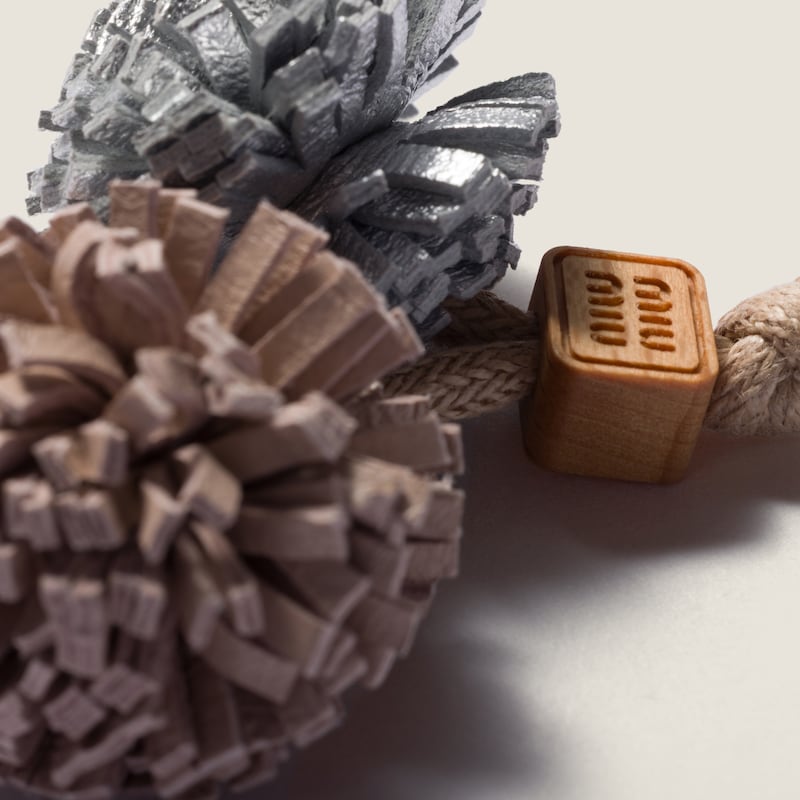 Adereço micro em couro