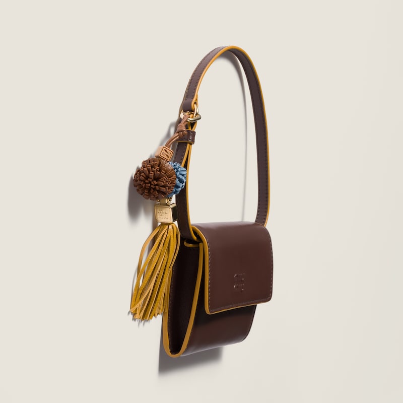 Adereço micro em couro