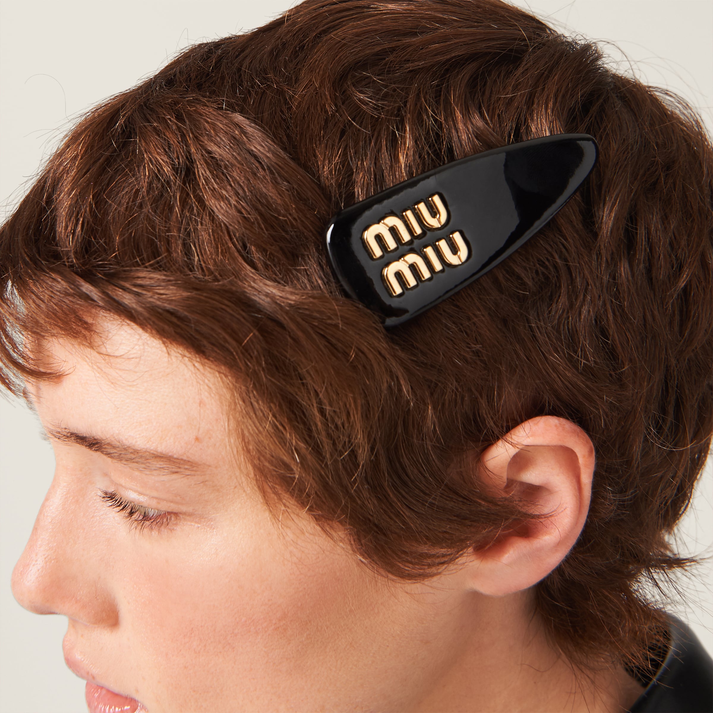 MIUMIU Shearing Hair Clip Boa Hairpin hair accessory 5IF092 Camel