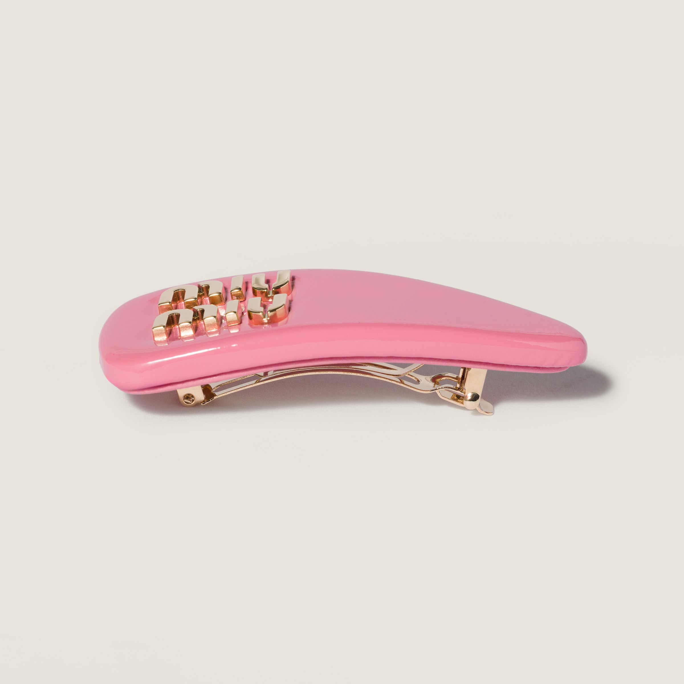 ジェラニウムピンク パテントレザー ヘアクリップ | Miu Miu - 日本