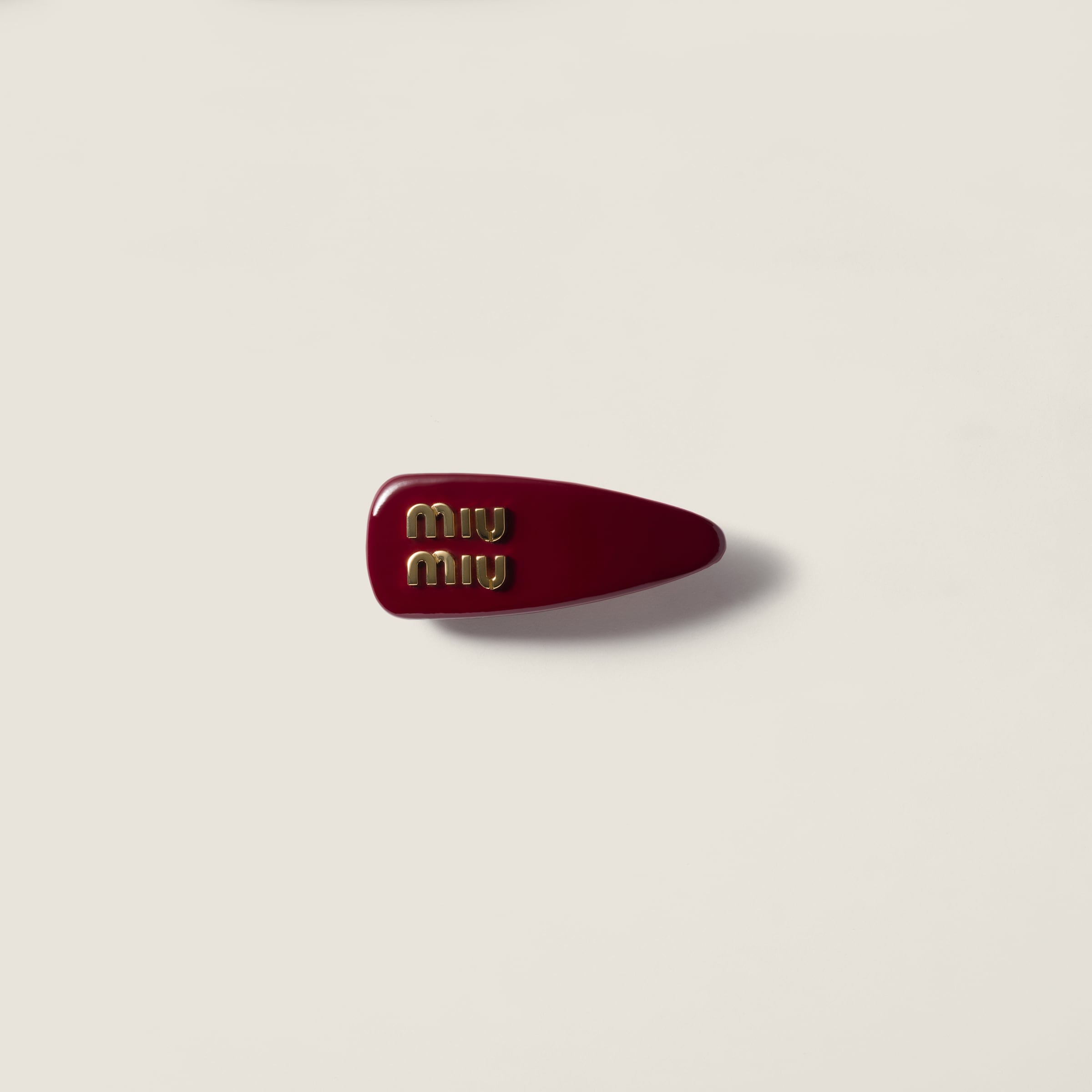 Miu Miu Patent Leather Hair Clip In Red