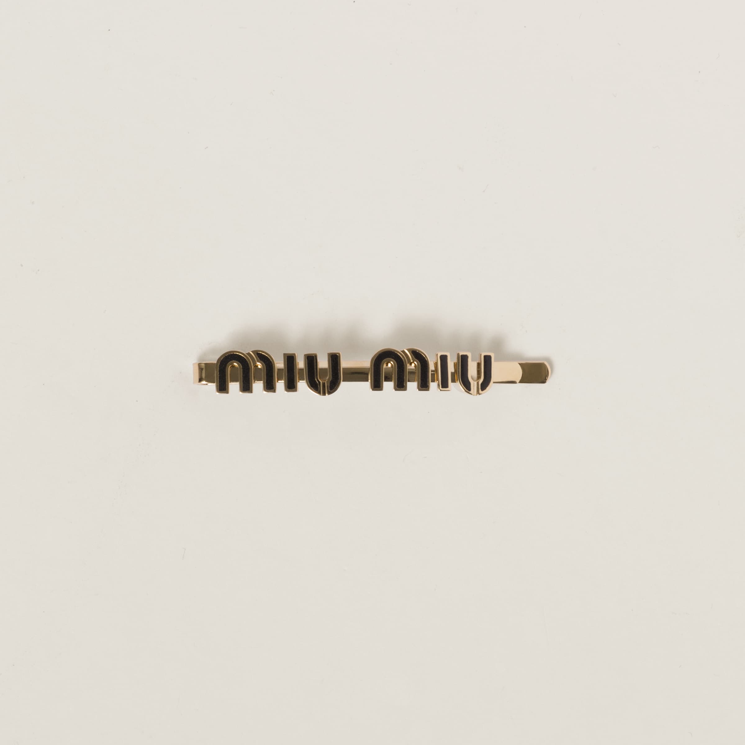 Miumiu Enameled Metal Hair Clip In Gold