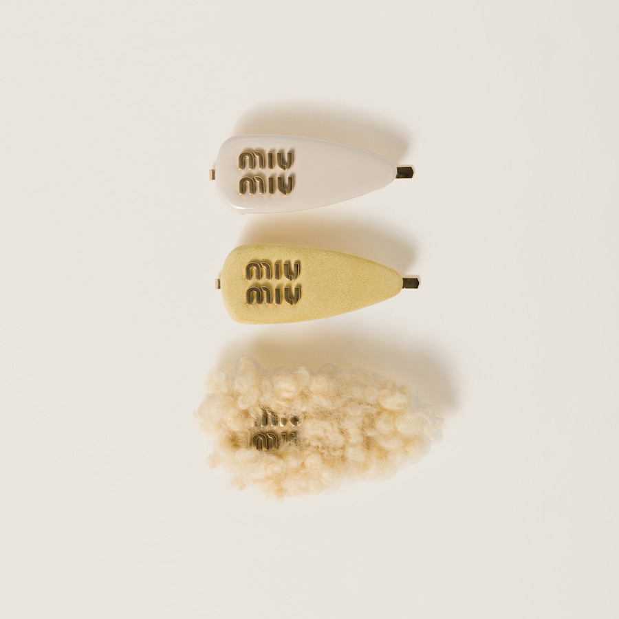 miumiu シアリング ヘアクリップ ヘアピン ボア miumiu シアリング ヘアクリップ ヘアピン ボア