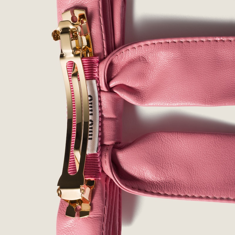 Leather bow hair clip