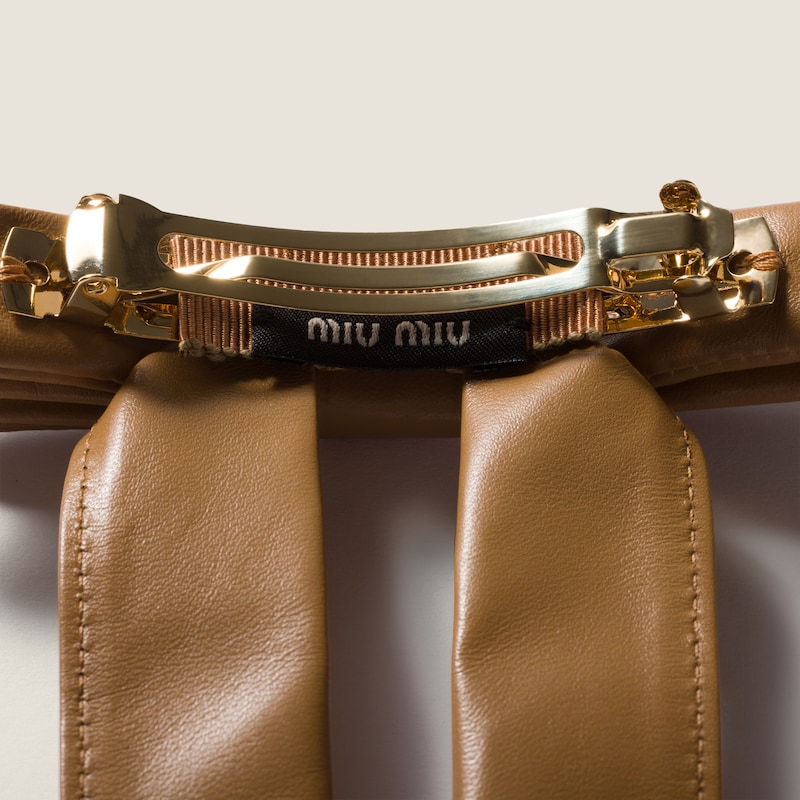 Leather bow hair clip