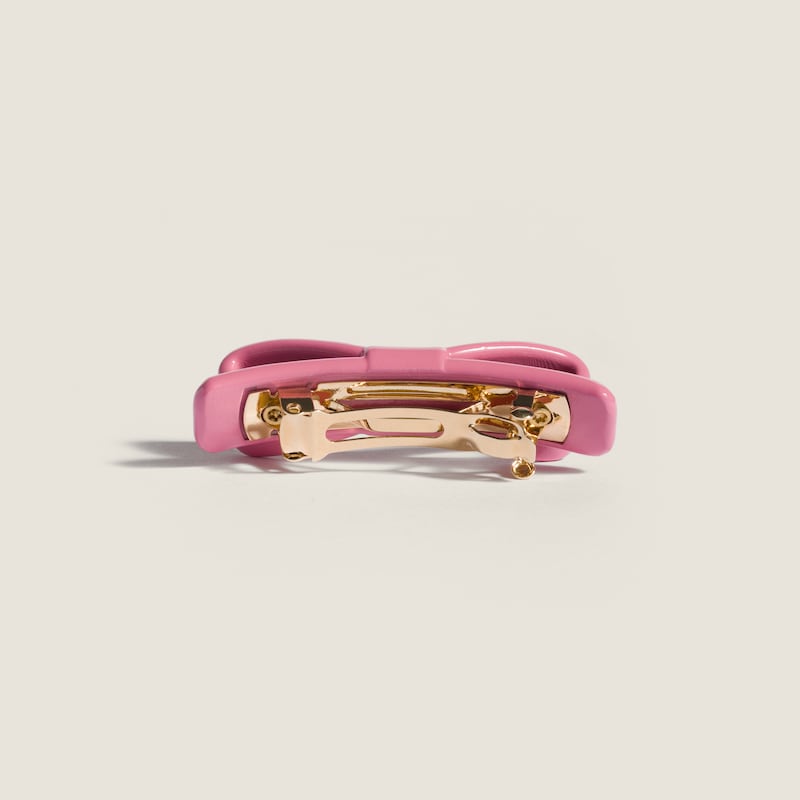 Enameled metal hair clip