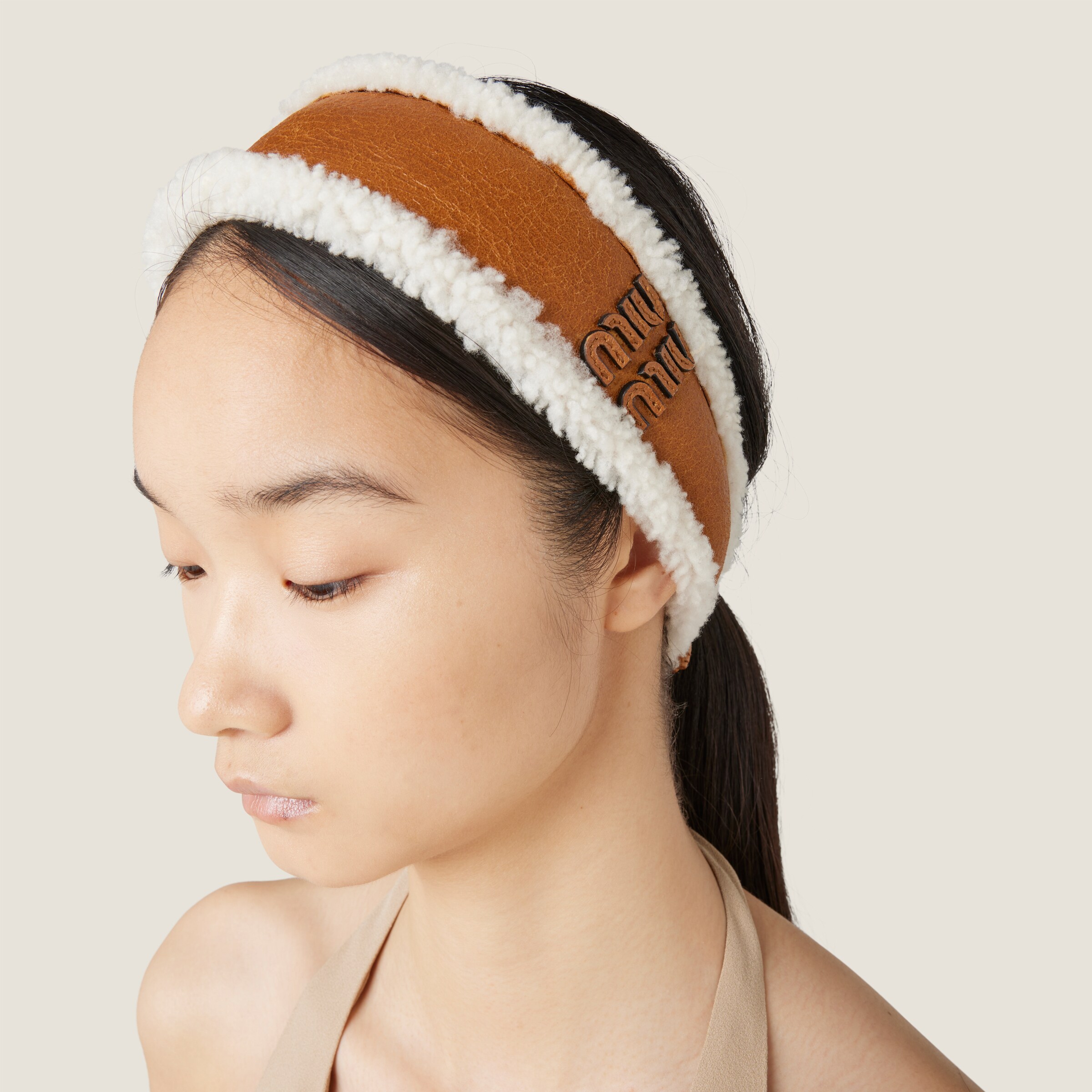 今だけの限定セール コニャック／ナチュラル シアリング ヘッドバンド | Miu Miu ヘアアクセサリー