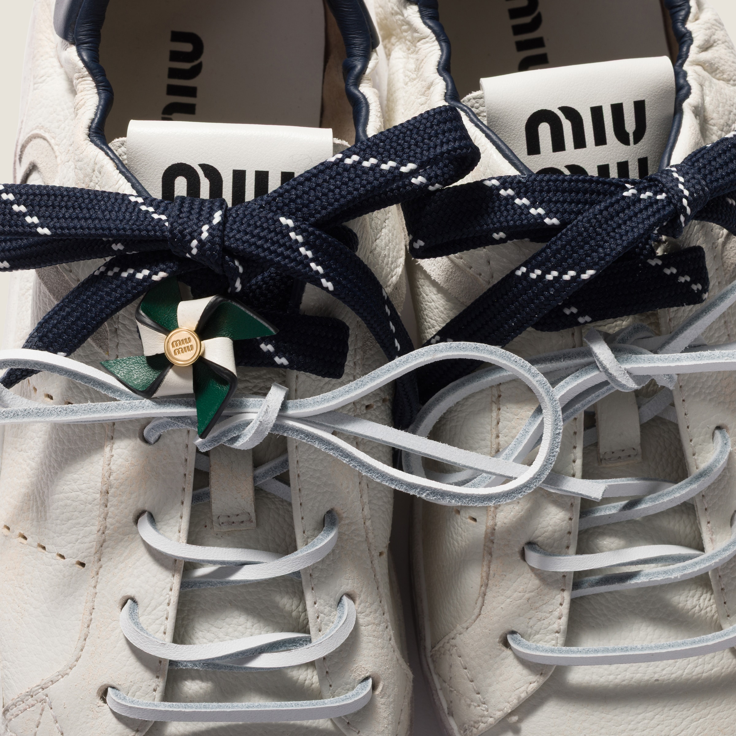 Miu Miu Leather Pinwheel Brooch In Green