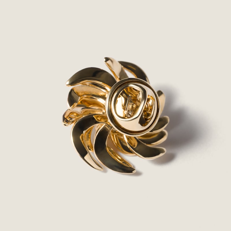 Broche en métal à strass