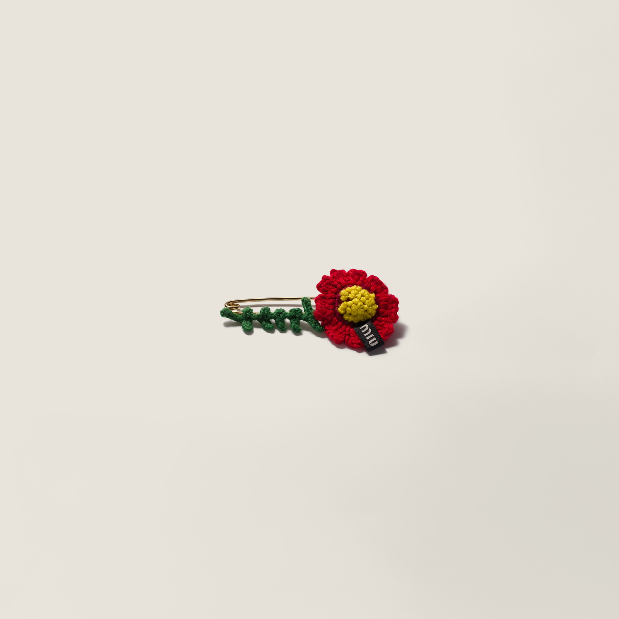 美品✨ MARNI ブローチ パペット 人形　ピン　prada miumiu Red Crochet Brooch | Miu Miu - United States