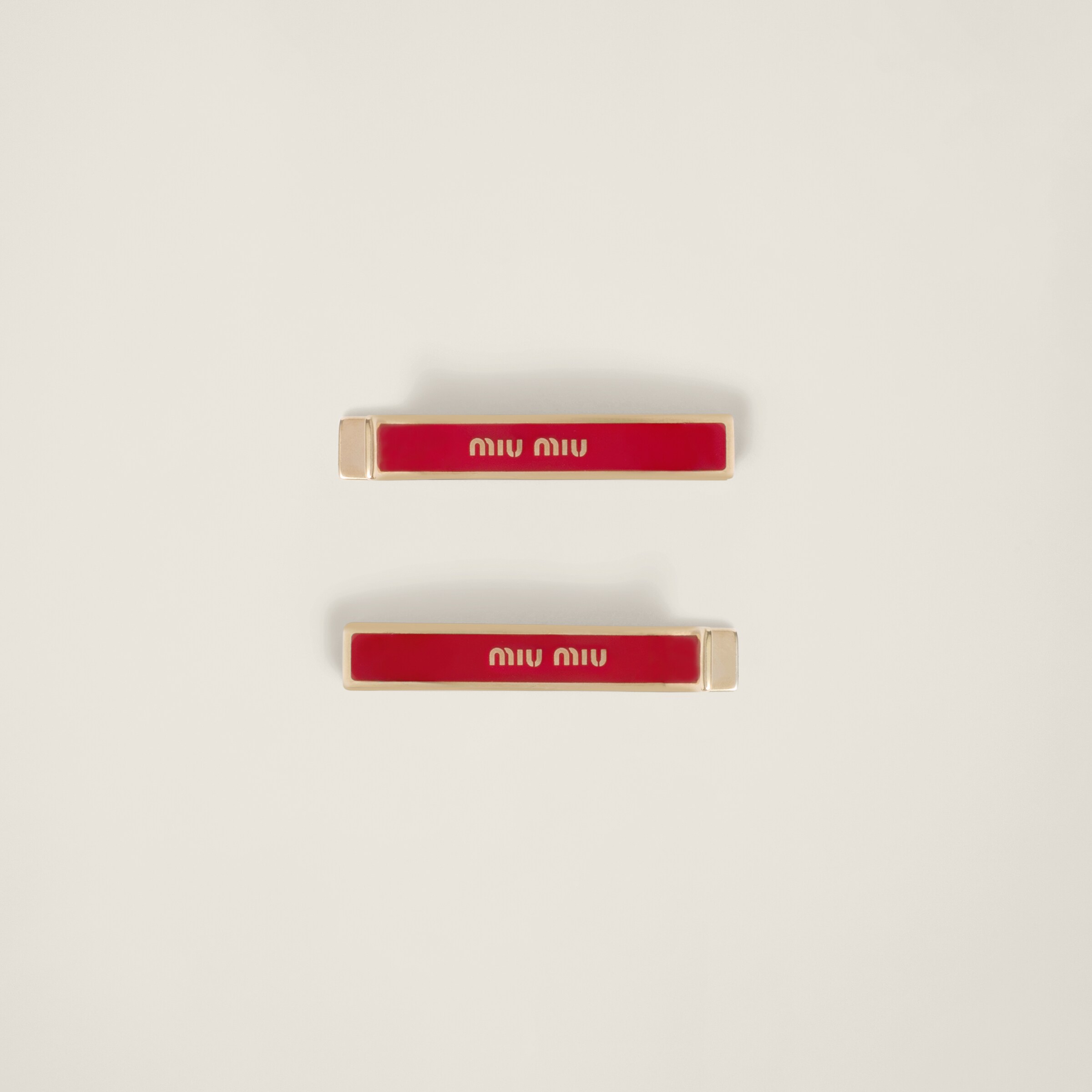 Miu Miu Enameled Metal Hair Clips In Red | ModeSens