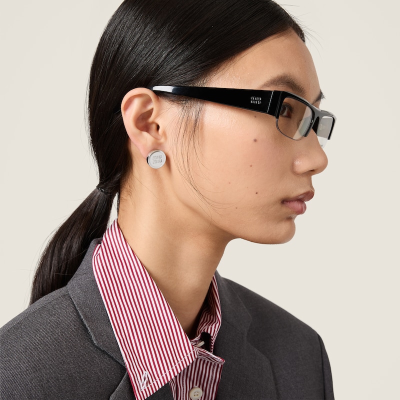 エナメルメタル ピアス