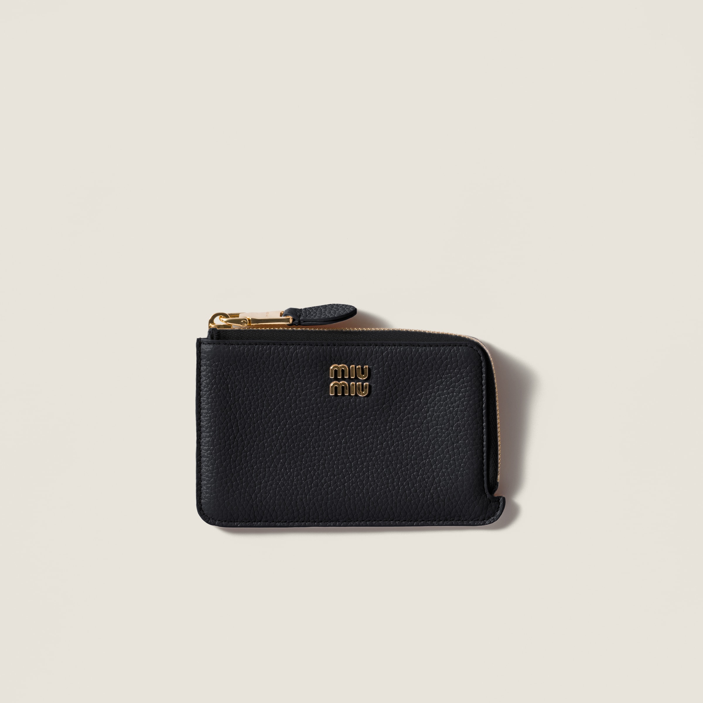 ブラック レザー ポーチ カードホルダー | Miu Miu
