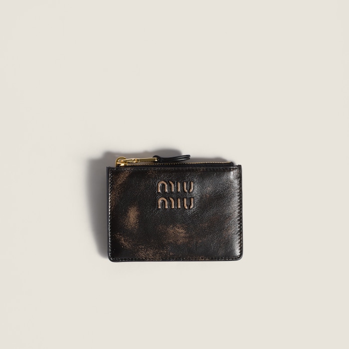 miu miu 名刺入れ 黒 レザー 三越伊勢丹 | MIU MIU/ミュウミュウ通販 | ナッパレザー カード
