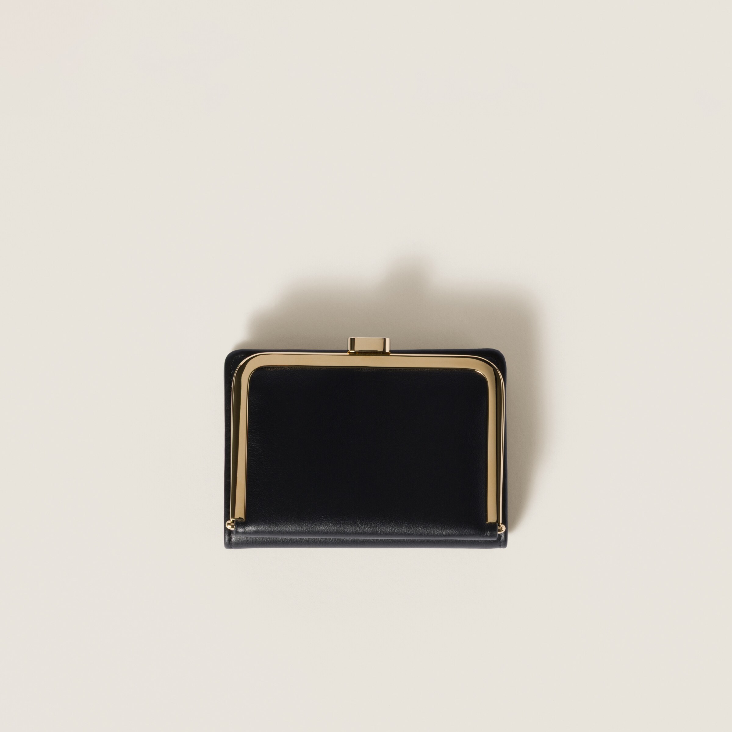 【サイズ交換ＯＫ】 ブラック レザー Miu Miu | コインケース 小物
