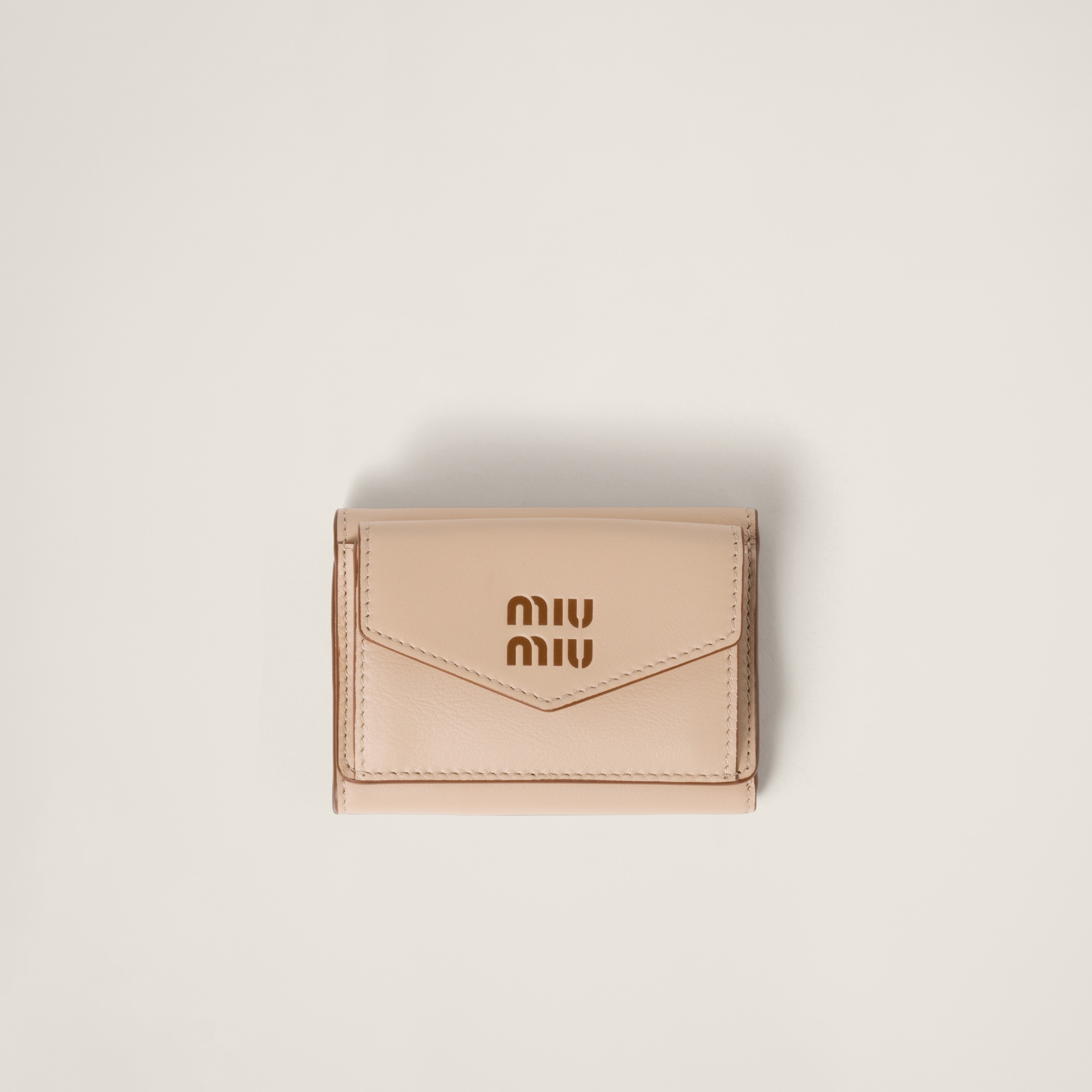 ピンク マテラッセレザー 折り財布 | Miu Miu