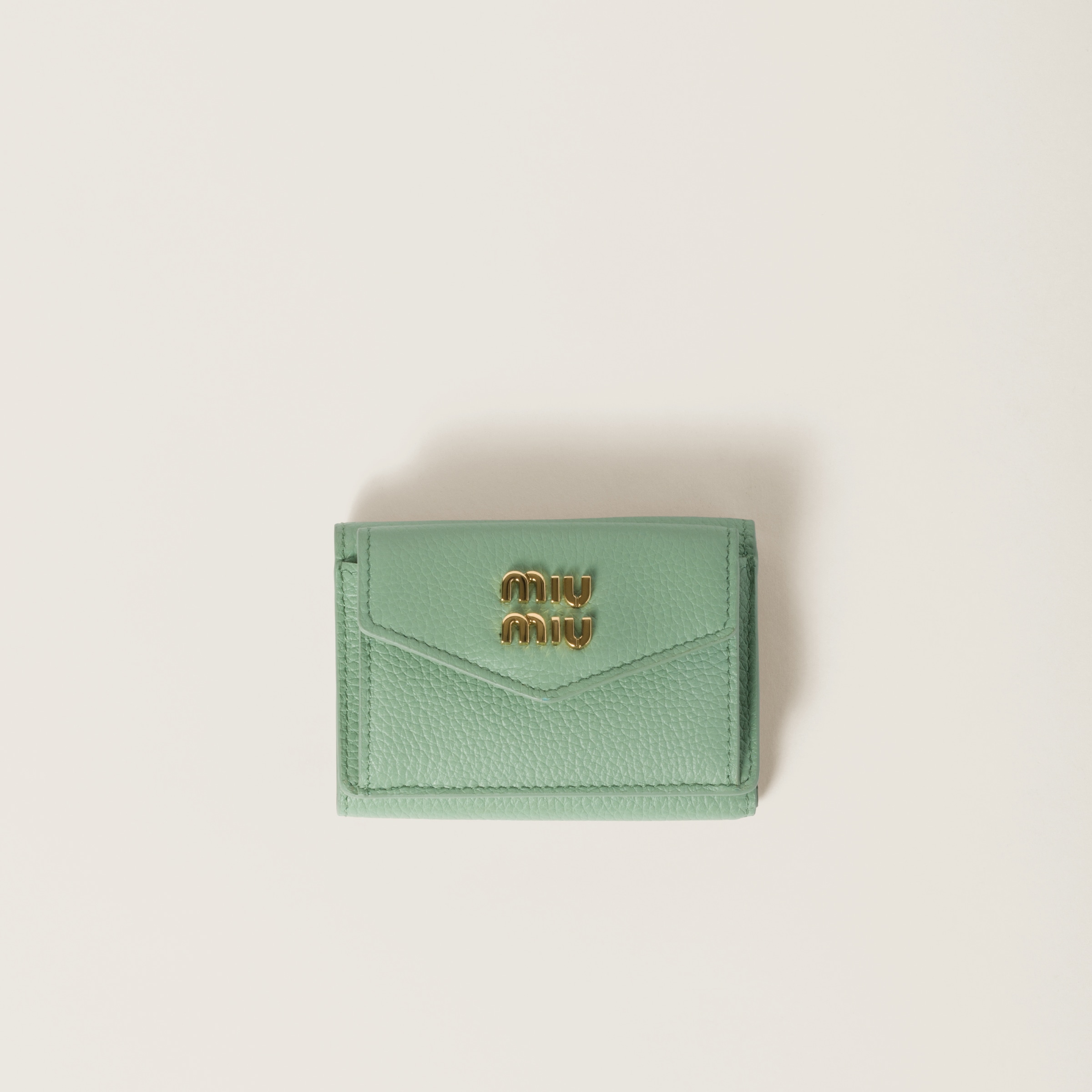 Miu Miu ヴィッテロダイノレザー 財布