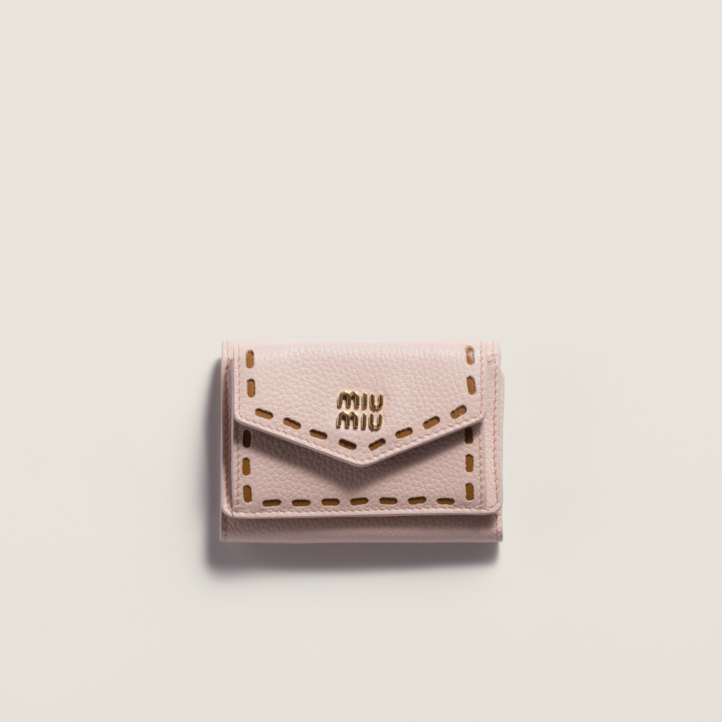新品 miumiu ミュウミュウ ナッパレザー 財布 ウォレット オーク オーク ナッパレザー 財布 | Miu Miu - 日本