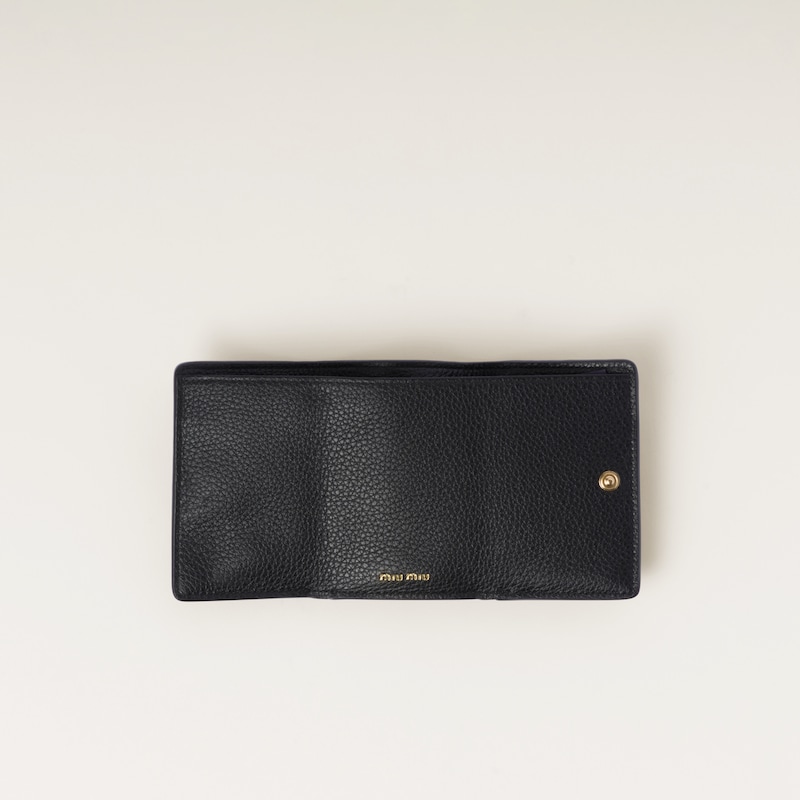 Small leather wallet