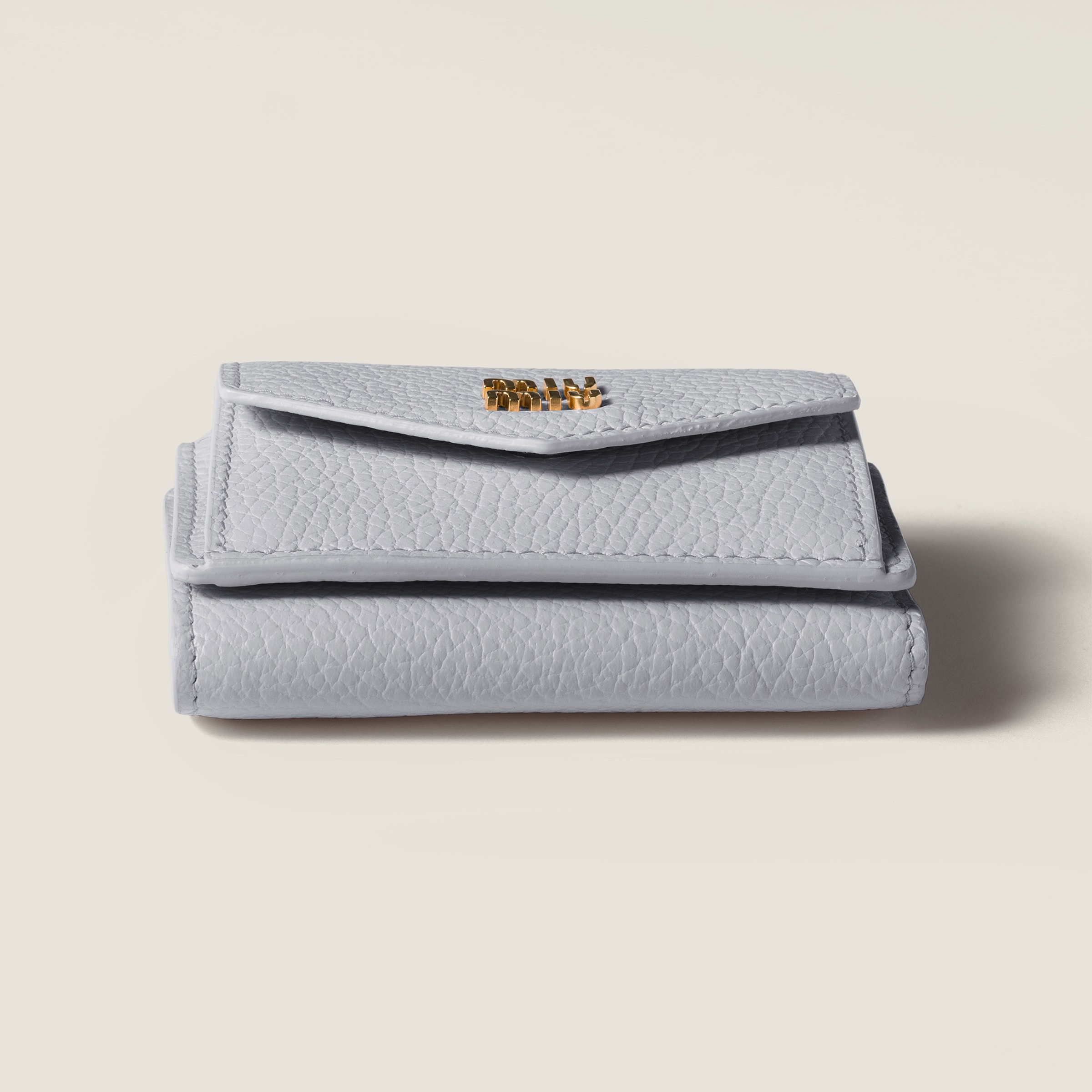 パールグレー ヴィッテロダイノレザー 財布 | Miu Miu - 日本