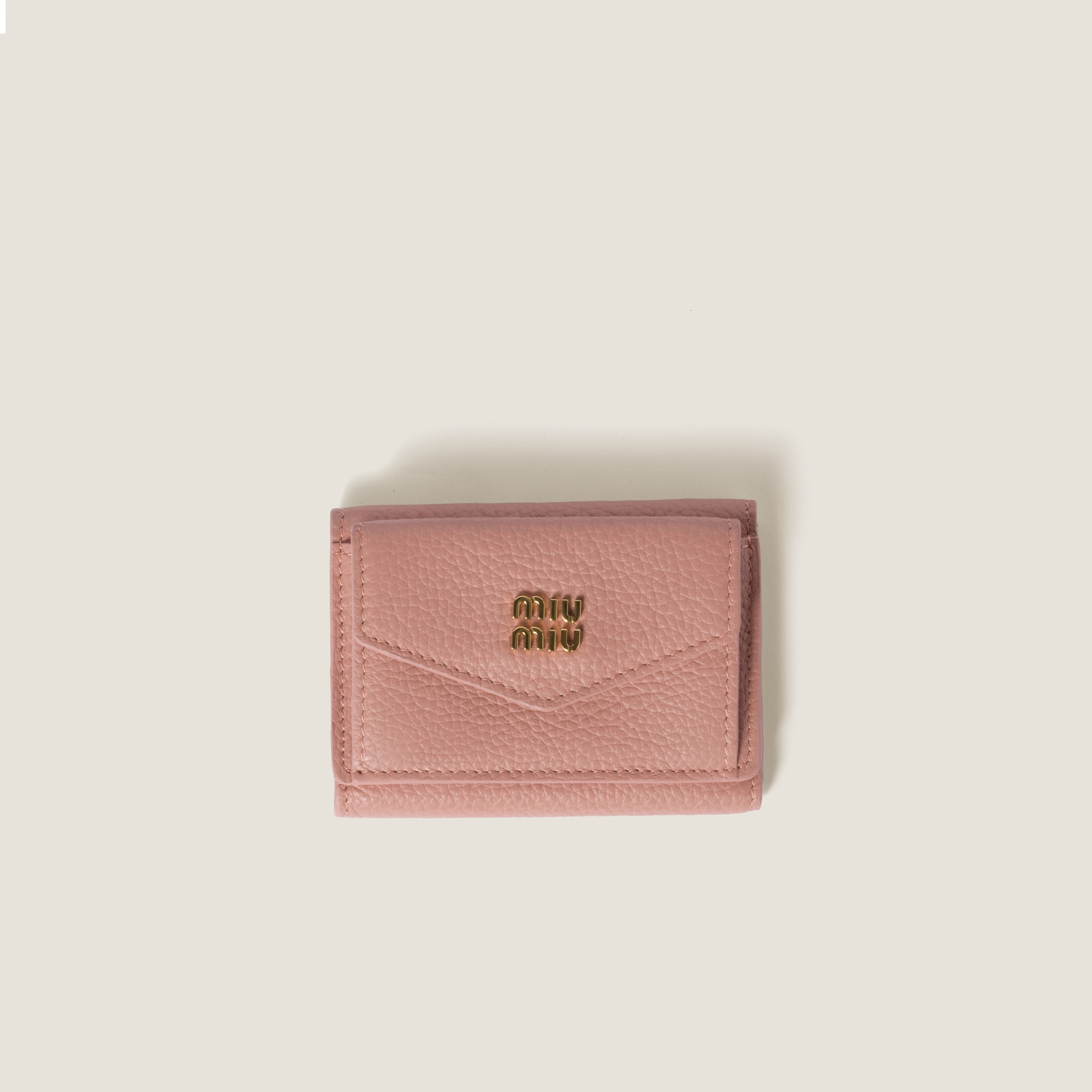 Miu Miu｜HALF-LENGTH WALLETS (5MH021 ADT7 F0002) Black Small Leather Wallet | Miu Miu