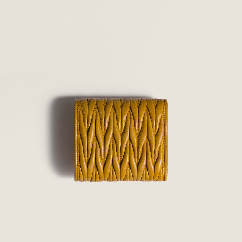 マテラッセレザー 財布