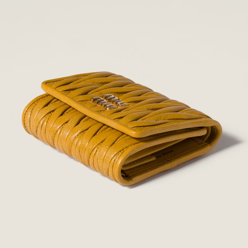 マテラッセレザー 財布