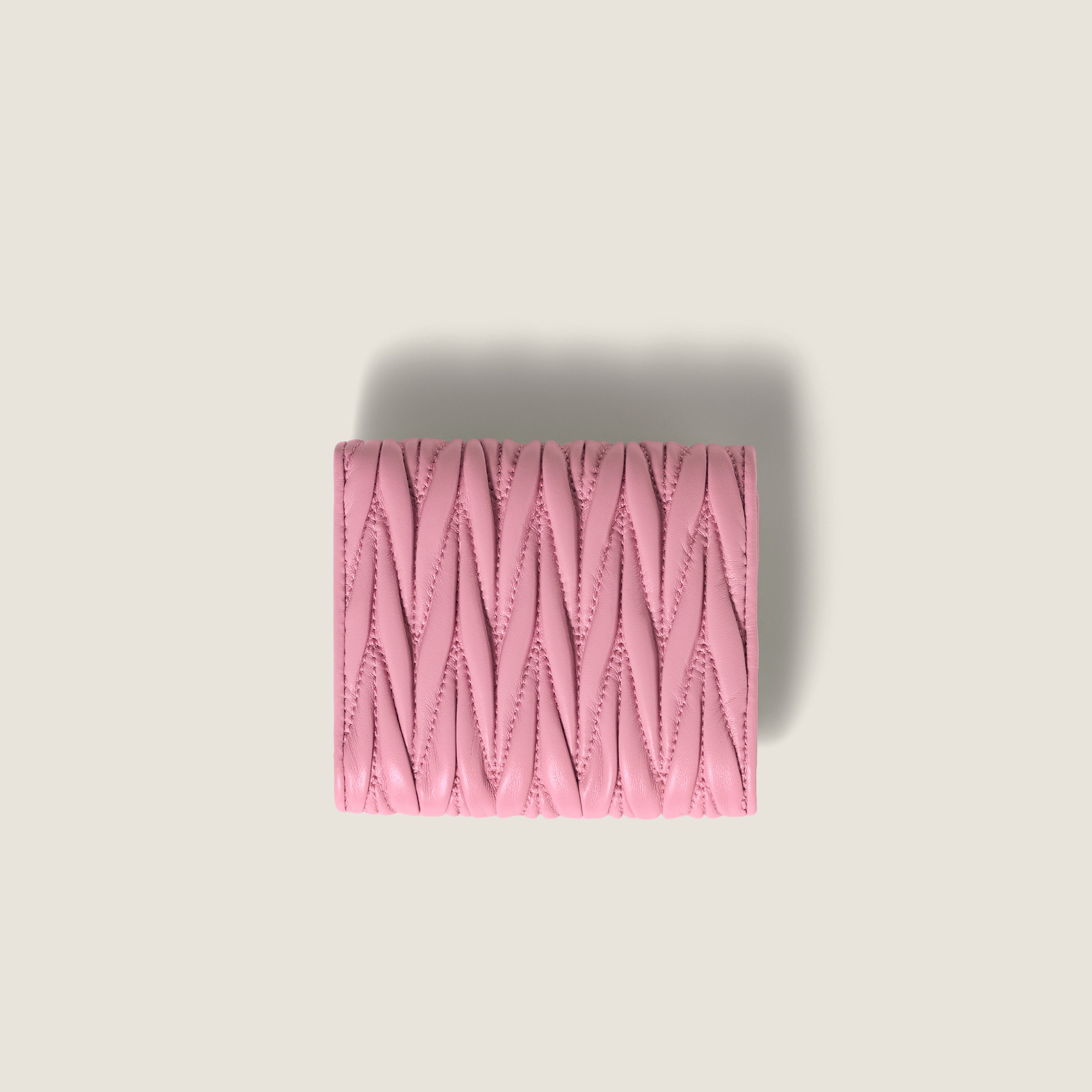 ピンク マテラッセレザー 財布 | Miu Miu - 日本